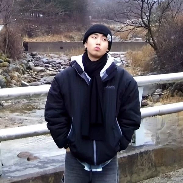 han jisung thumbnail