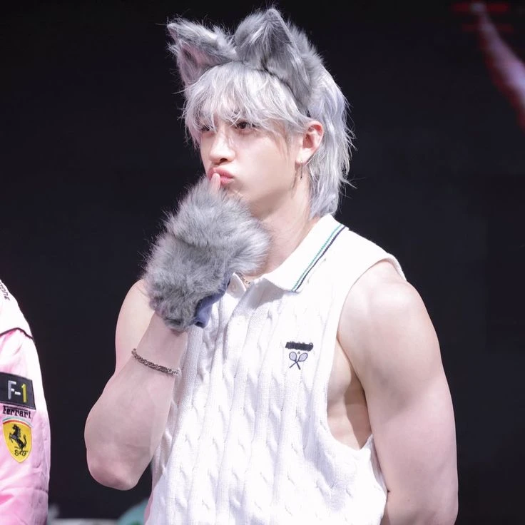 Bangchan (bad wolf) thumbnail