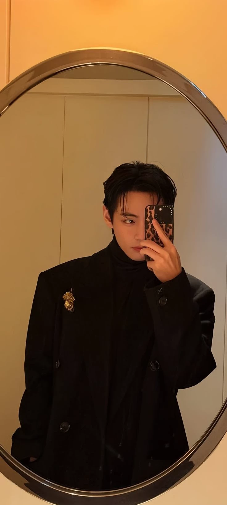Kim Taehyung  thumbnail