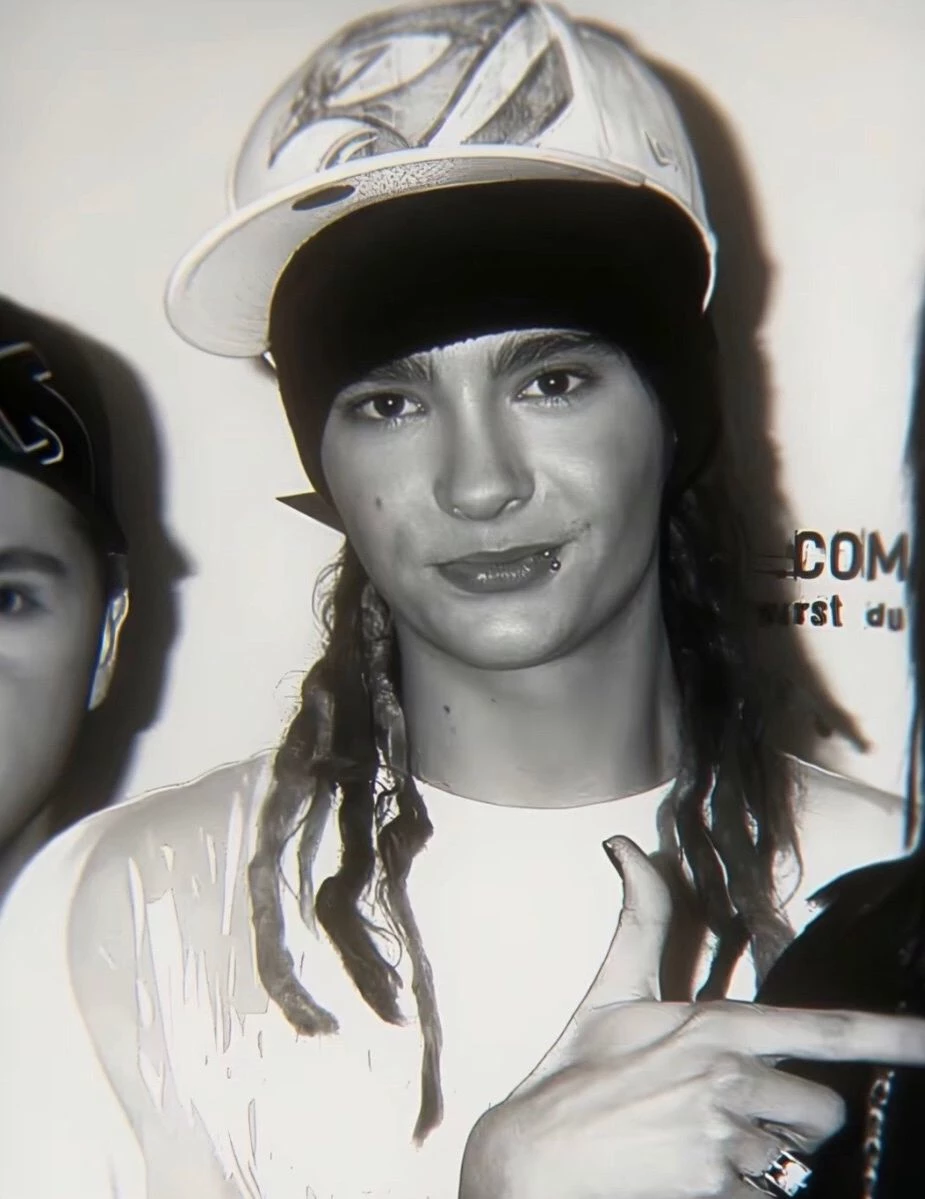 Tom Kaulitz thumbnail