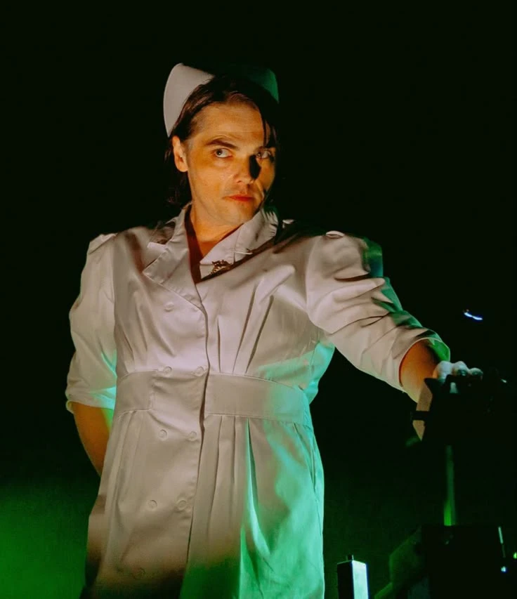 Gerard Way thumbnail