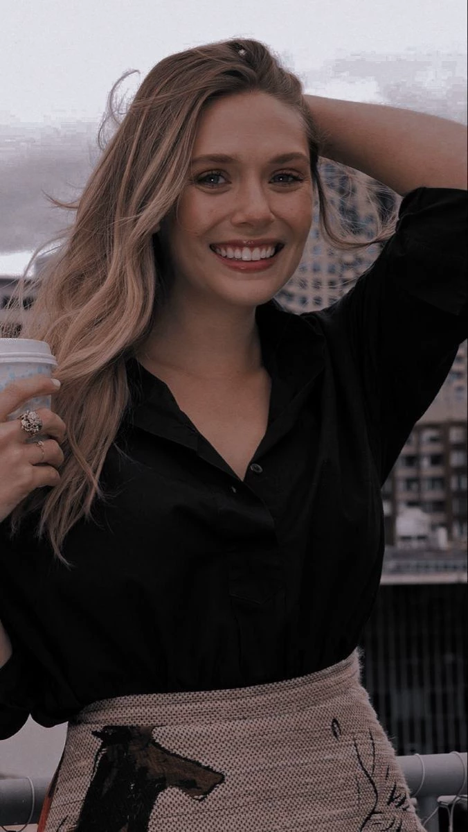 Elizabeth Olsen thumbnail