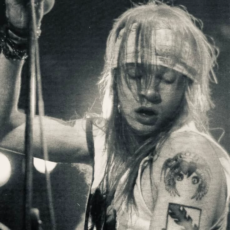 Axl Rose (Guns N'Roses) thumbnail