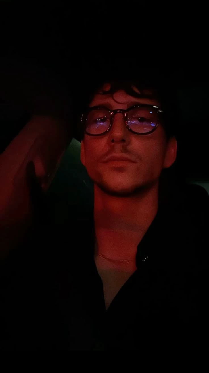 Milo Manheim thumbnail