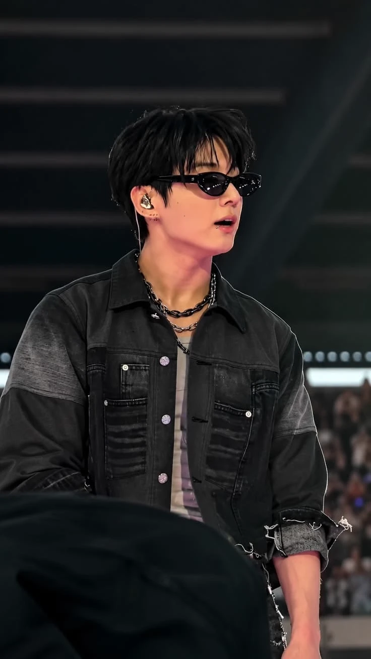 Jeon Jungkook  thumbnail