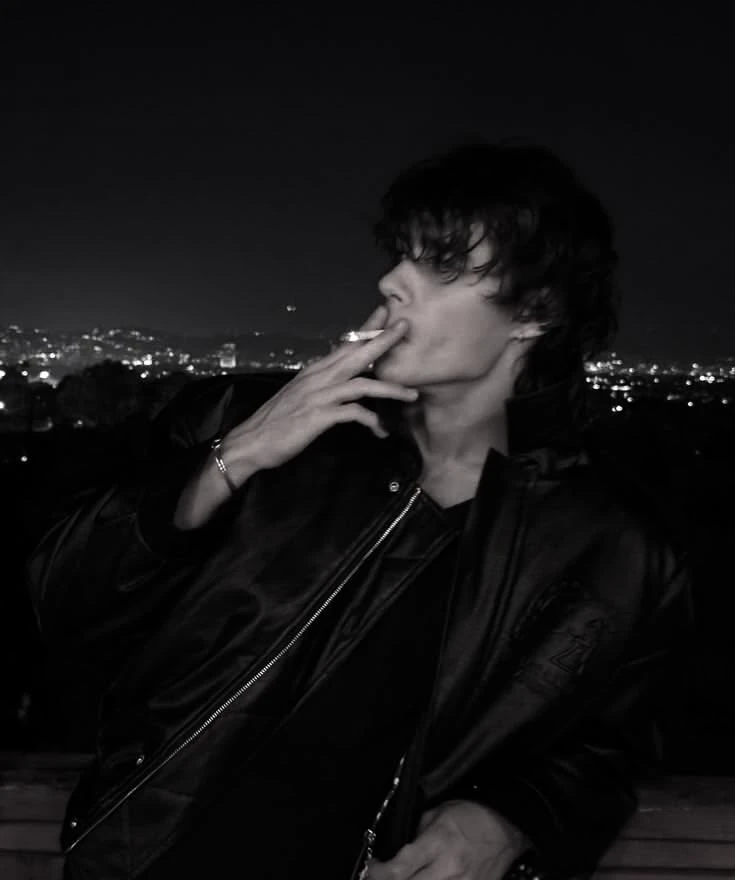Alex Carter thumbnail