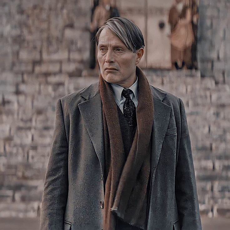 Gellert Grindelwald thumbnail