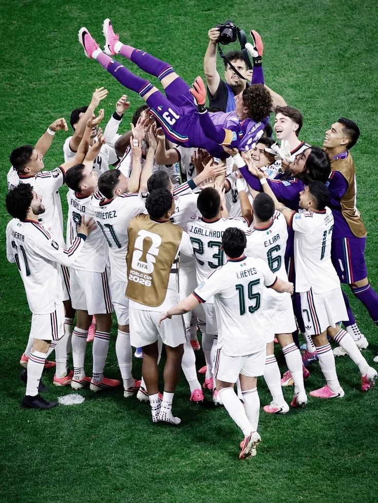 the Mexican team thumbnail
