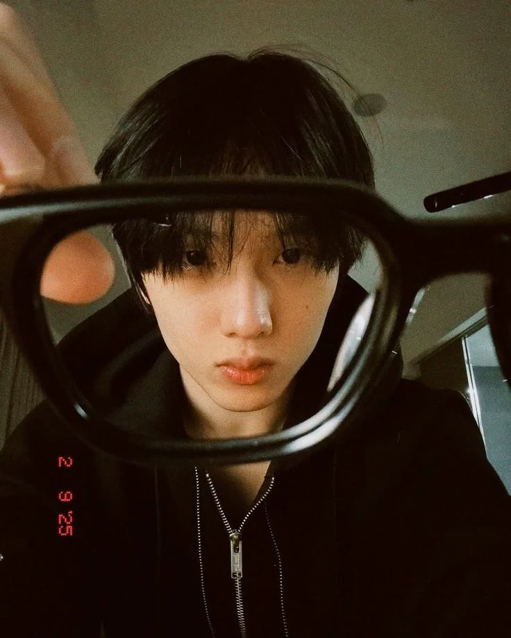 Park Jisung thumbnail