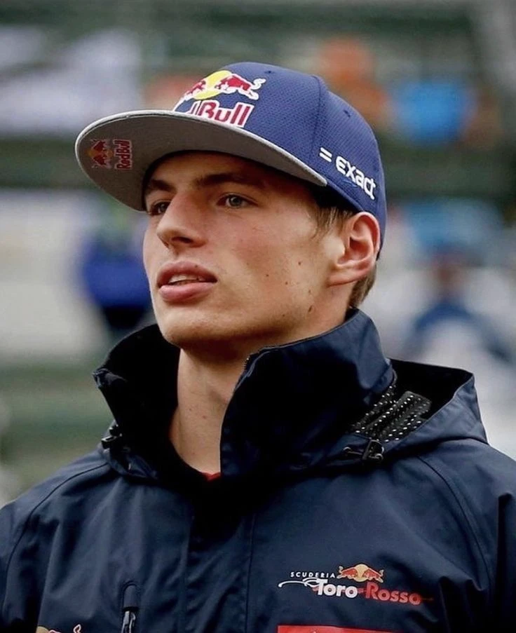 Max Verstappen thumbnail