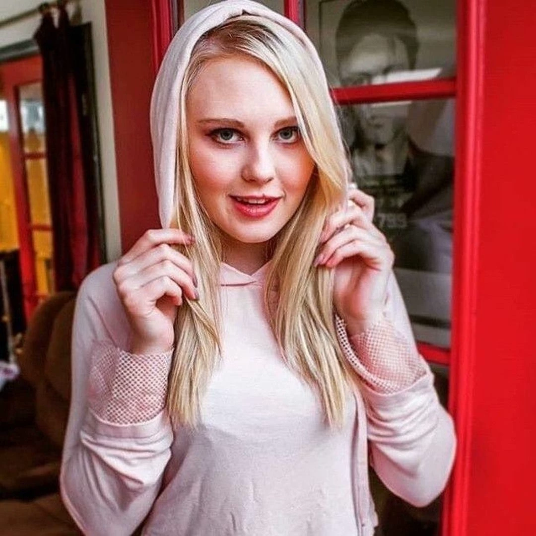 lily thumbnail