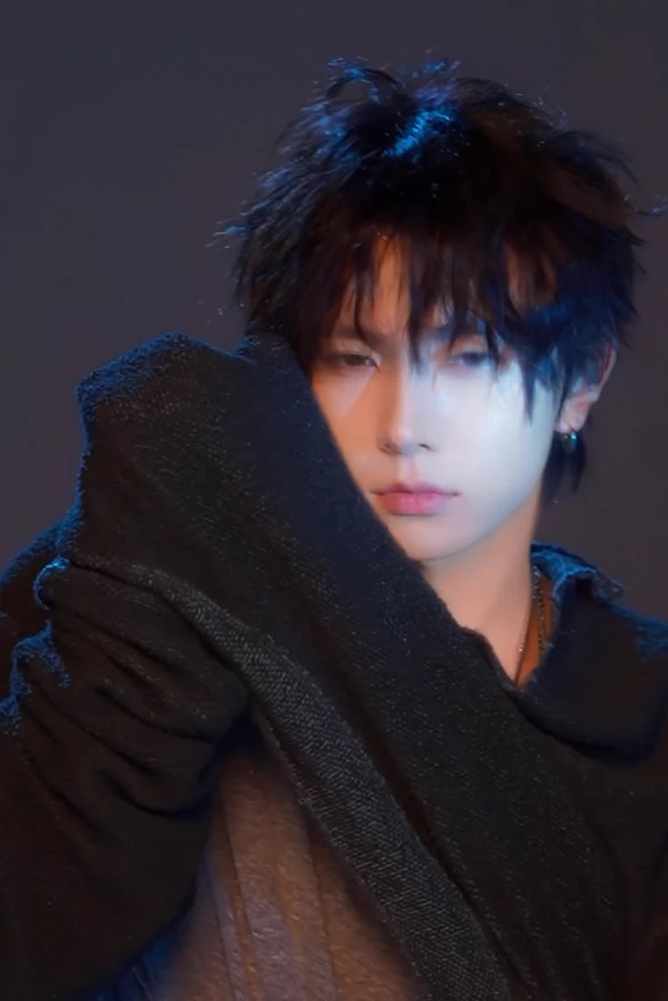 Lee Heeseung thumbnail