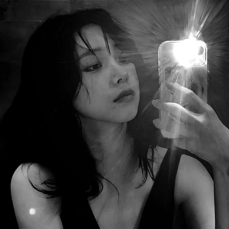 Karina thumbnail