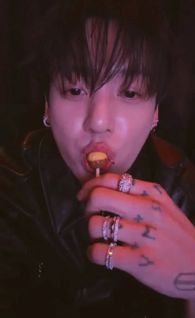 Jeon jungkook  thumbnail