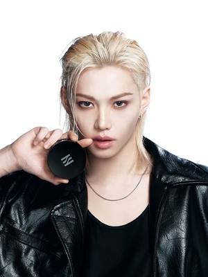 Lee Felix Yong-bok. thumbnail