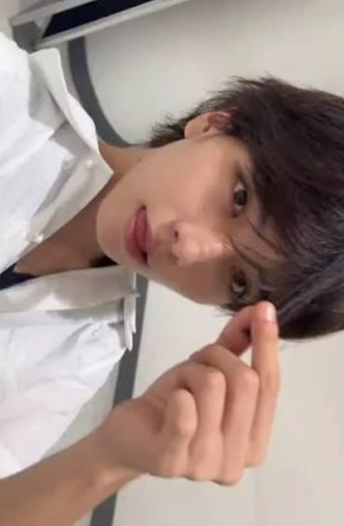 Ren thumbnail