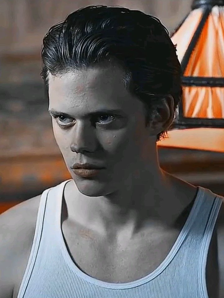Roman Godfrey  thumbnail