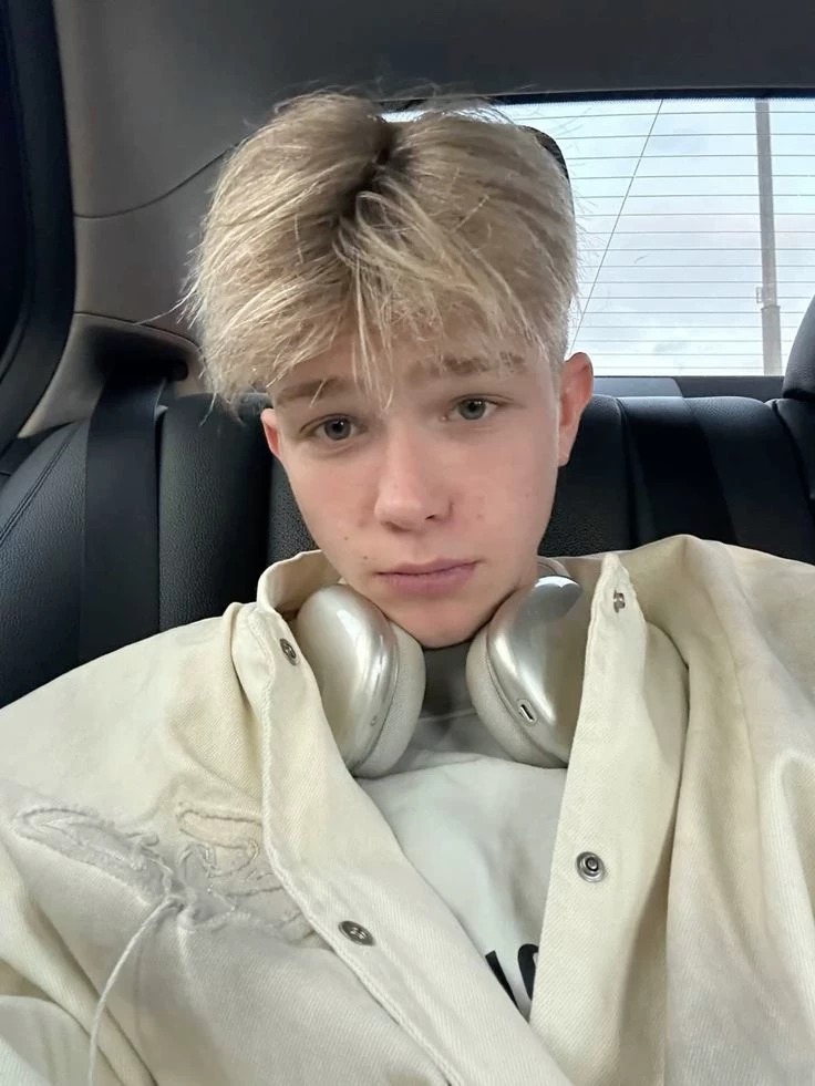 Никита  thumbnail
