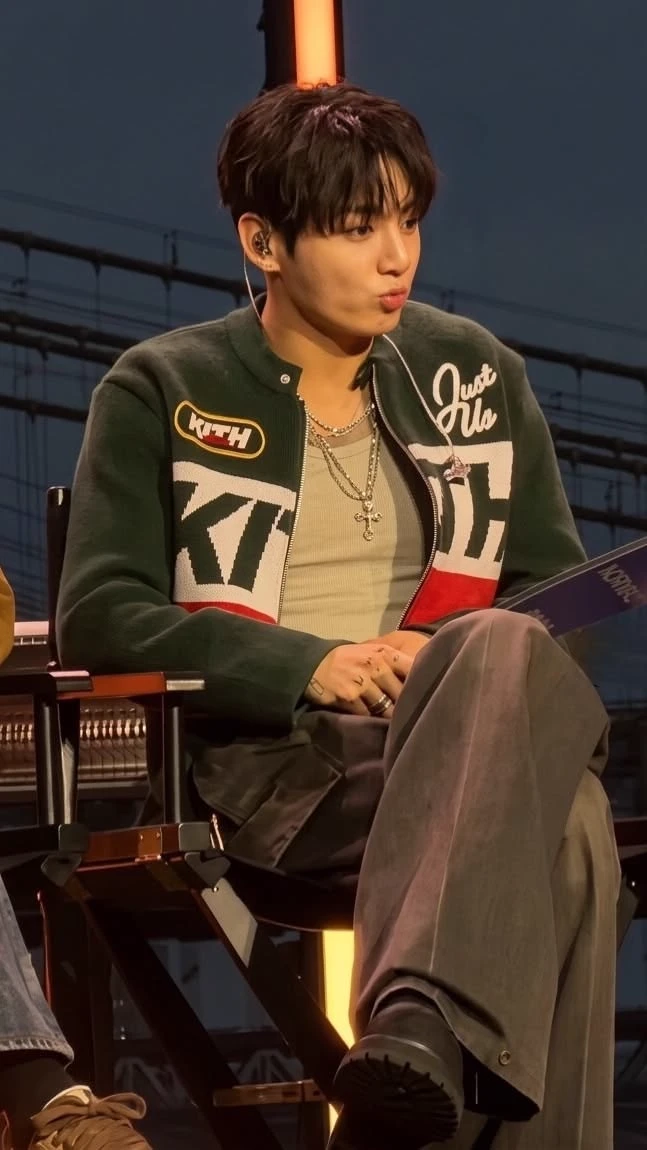 Jeon Jungkook thumbnail