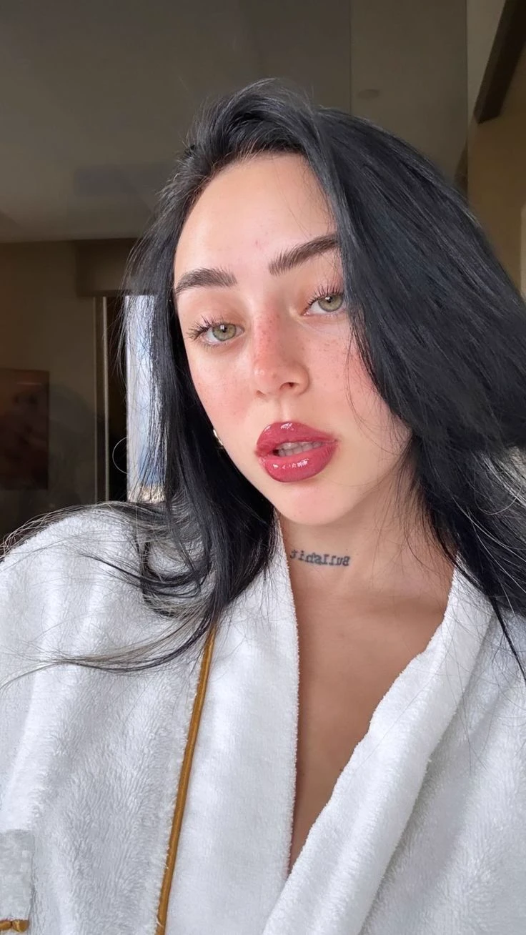 Nicki Nicole thumbnail