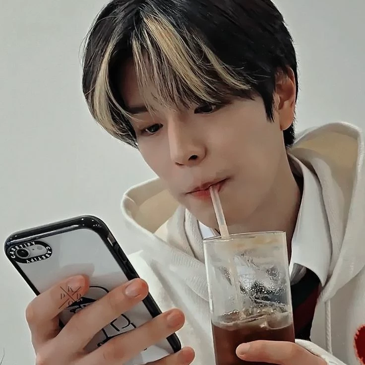 Kim Seungmin thumbnail