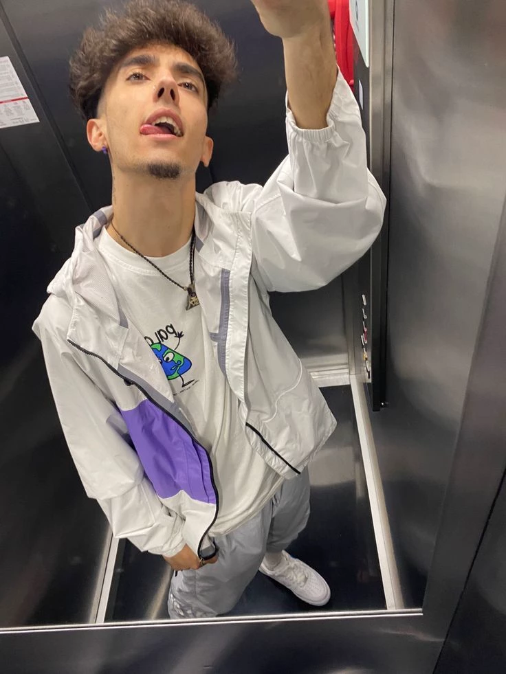 Agustin51 thumbnail