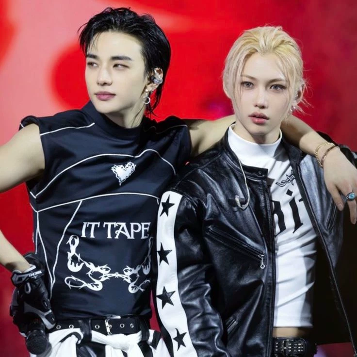 HYUNLIX  bl  the teacher's pet's love for him thumbnail