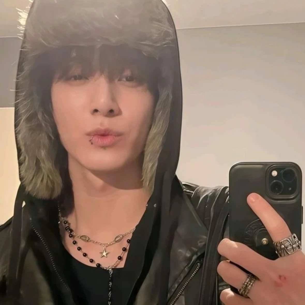 Jeon Jungkook - BL thumbnail