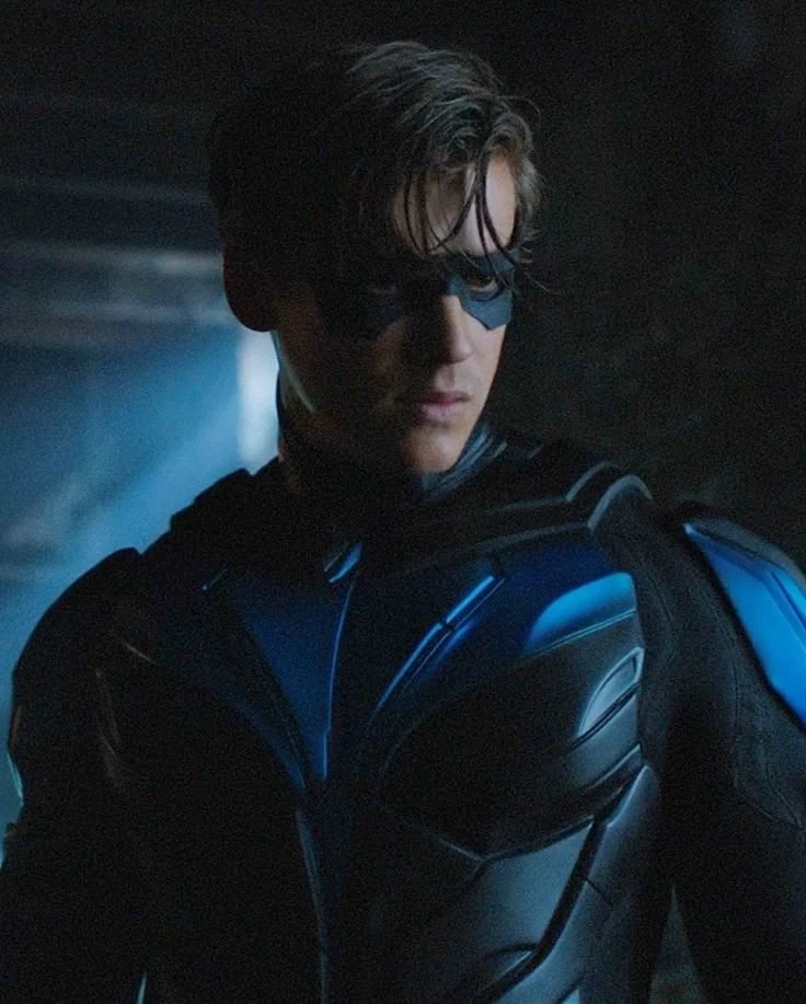 Dick Grayson (Nightwing) thumbnail