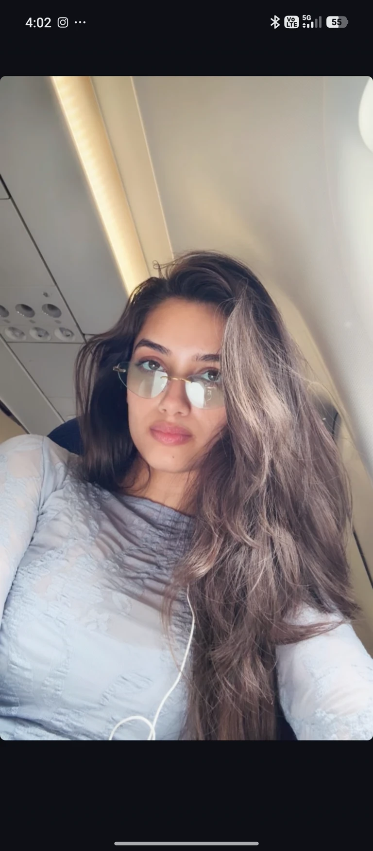 bhagyashri borse thumbnail