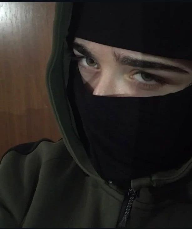 Damian thumbnail