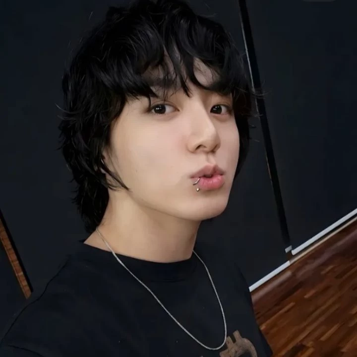 Jungkook thumbnail