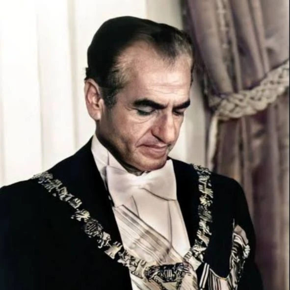 Mohammad Reza Pahlavi thumbnail