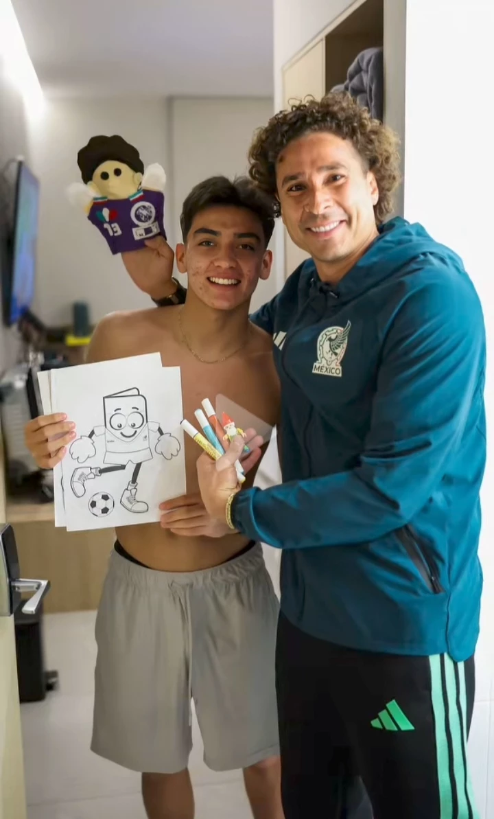 ★Gilberto Mora★ thumbnail
