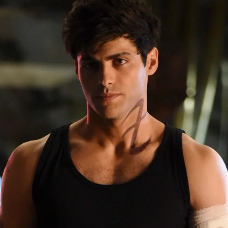 Alec Lightwood thumbnail