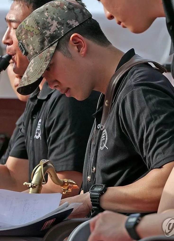 Kim Namjoon| Commander thumbnail