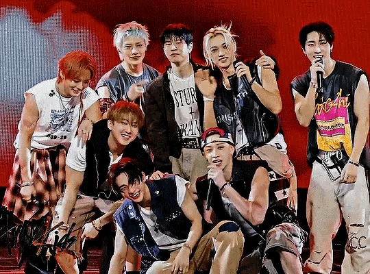 Stray Kids thumbnail