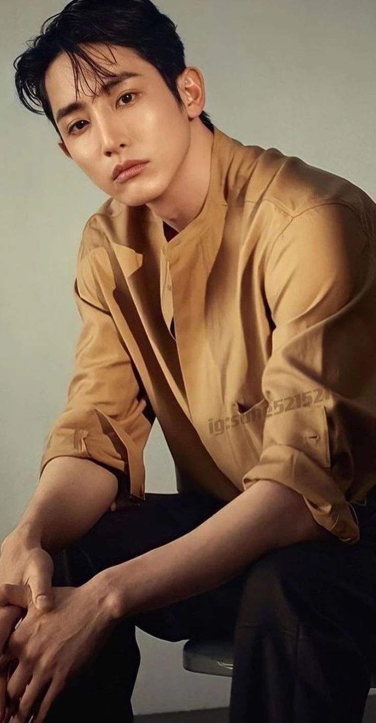 Lee Soo Hyuk thumbnail
