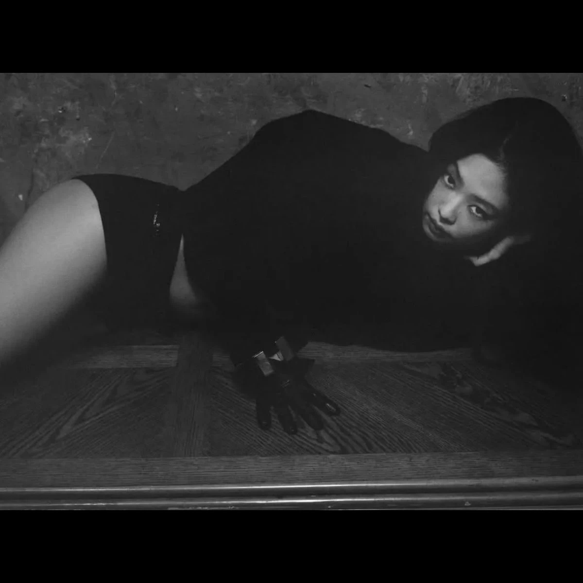Jennie thumbnail