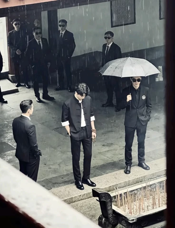 Zhou-yeon/ your father and his mafia gang/) thumbnail