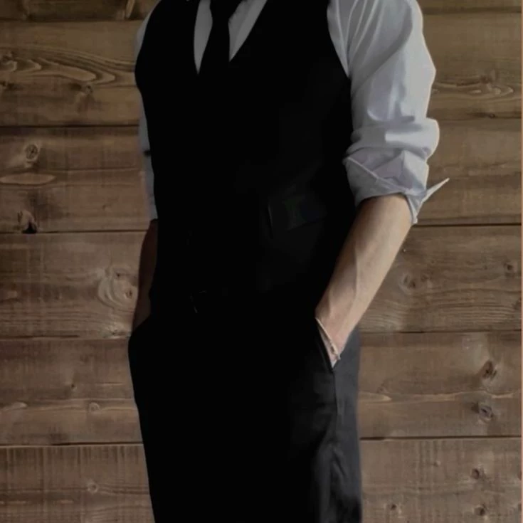 Julian Vance thumbnail