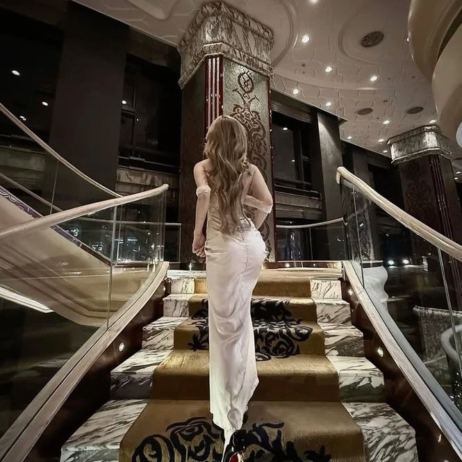 Rahellia Rosetta 