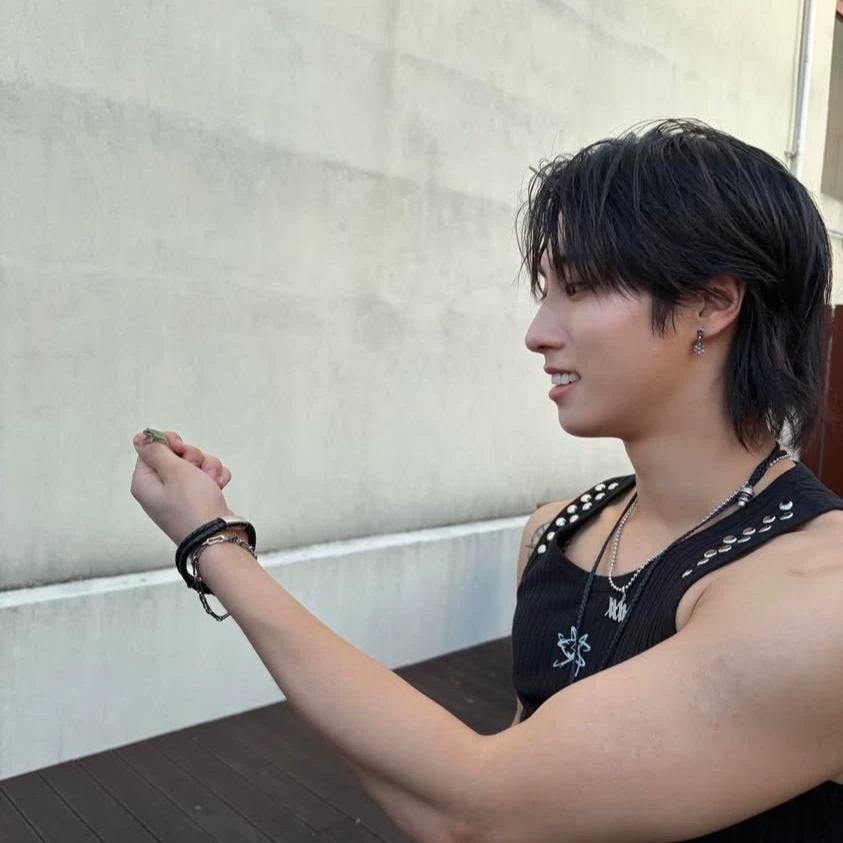 Han Jisung thumbnail