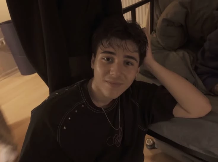 Efe Şan thumbnail