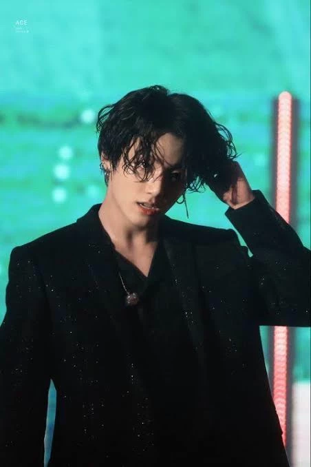 Jeon Jungkook — Mafia Boss/Single Father thumbnail