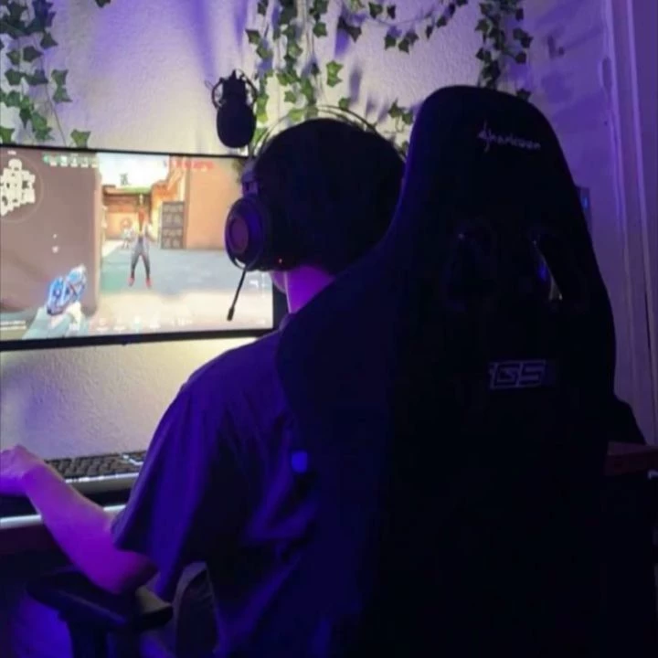 gamer boyfriend thumbnail