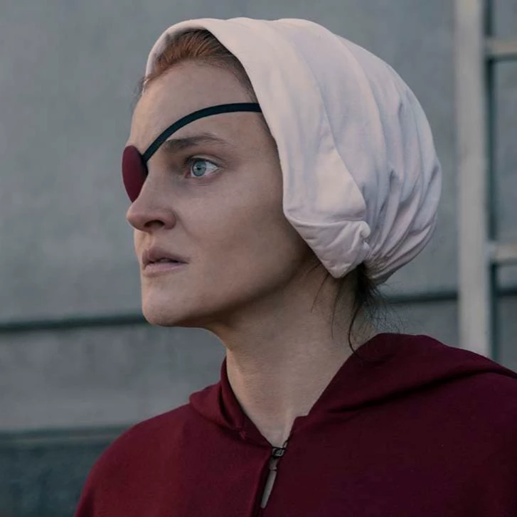 Janine Lindo (Ofwarren - The Handmaid's Tale) thumbnail