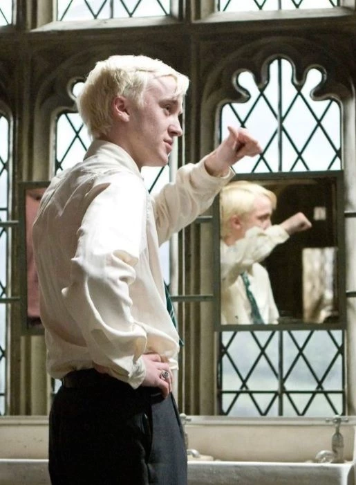 Draco Malfoy thumbnail