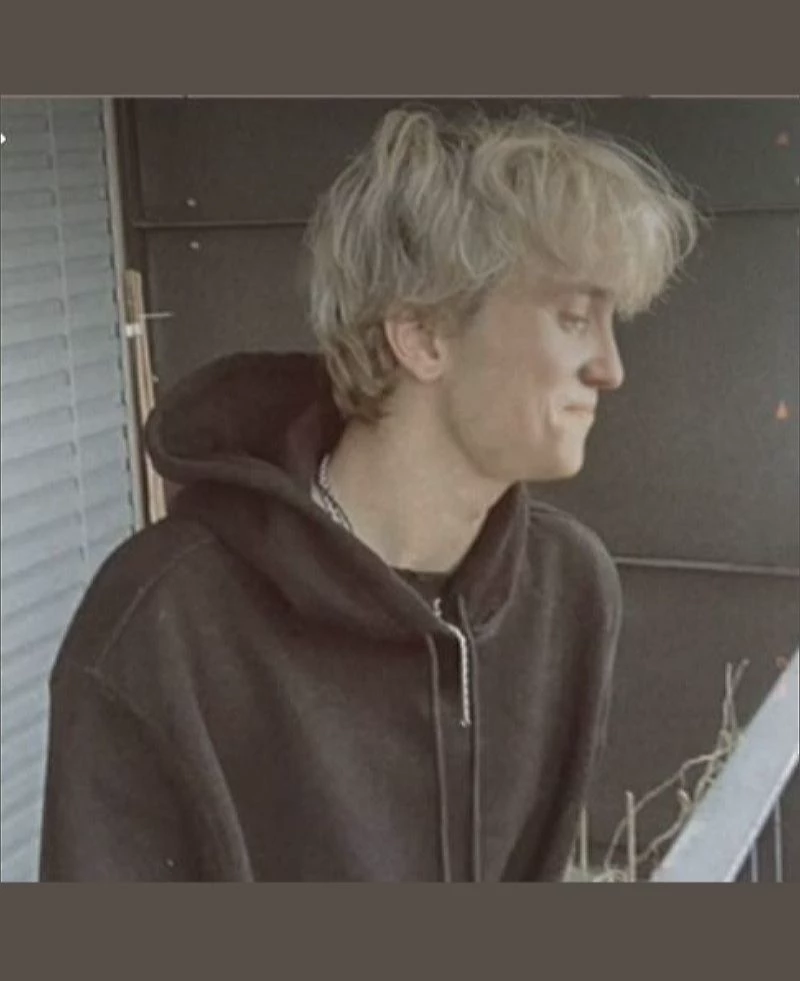 Tom Felton thumbnail