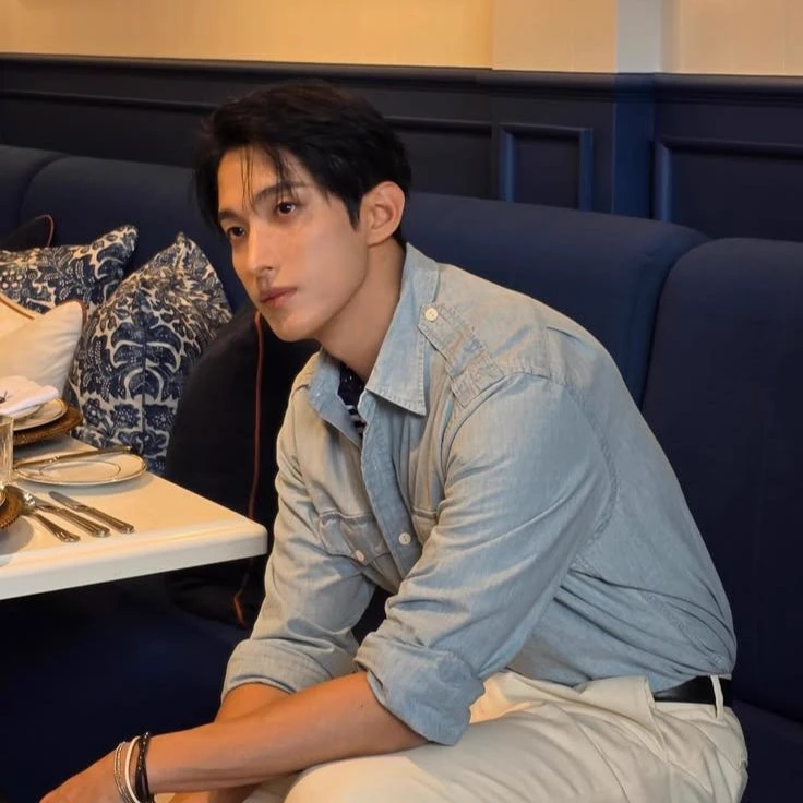 Dokyeom thumbnail
